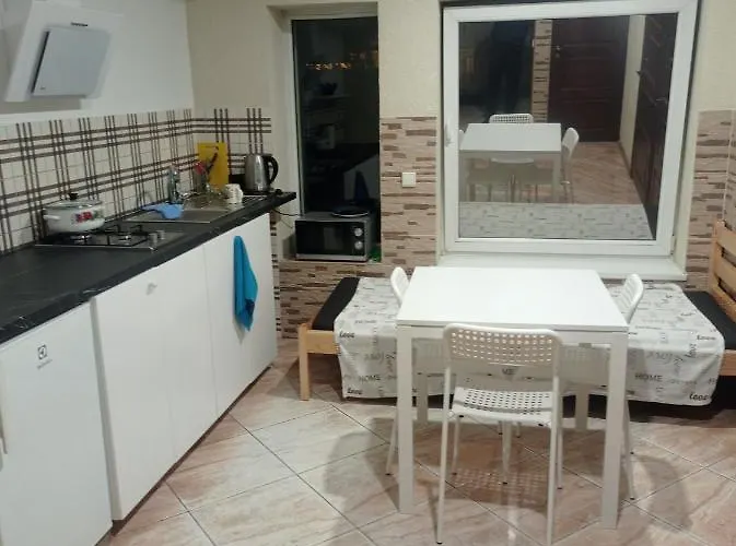 Apartment Parking Loft Akaciju